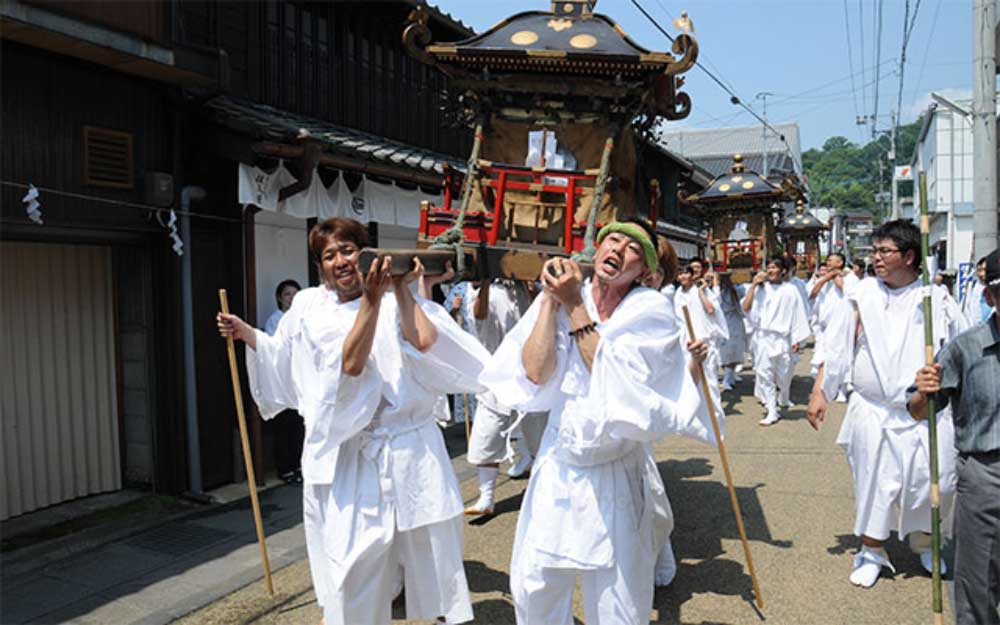 夏越祭の様子