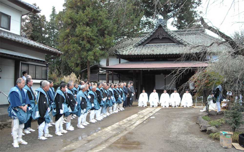 大頭祭の出達式