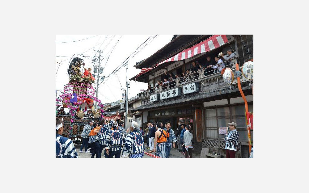 横須賀城下町の三熊野神社大祭