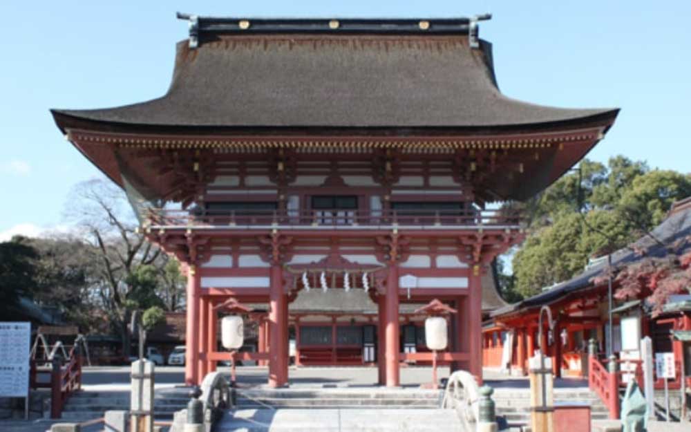 津島神社楼門―重要文化財で、豊臣秀吉が寄進したという―